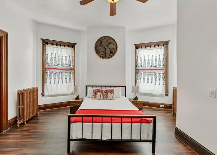 Victorian Charm In Buffalo & Niagara Falls
